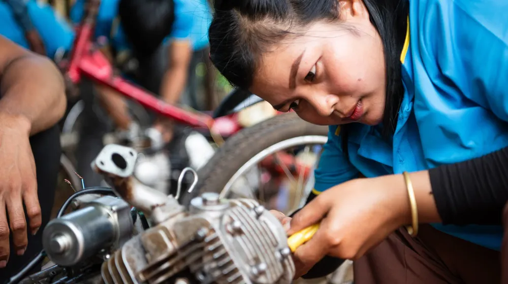 គំរូយុវតីជនជាតិដើមភាគតិច ៖ "ស្ត្រីត្រូវមានចំណូល និងជំនាញច្បាស់លាស់ មុនសម្រេចចិត្តរៀបការ"