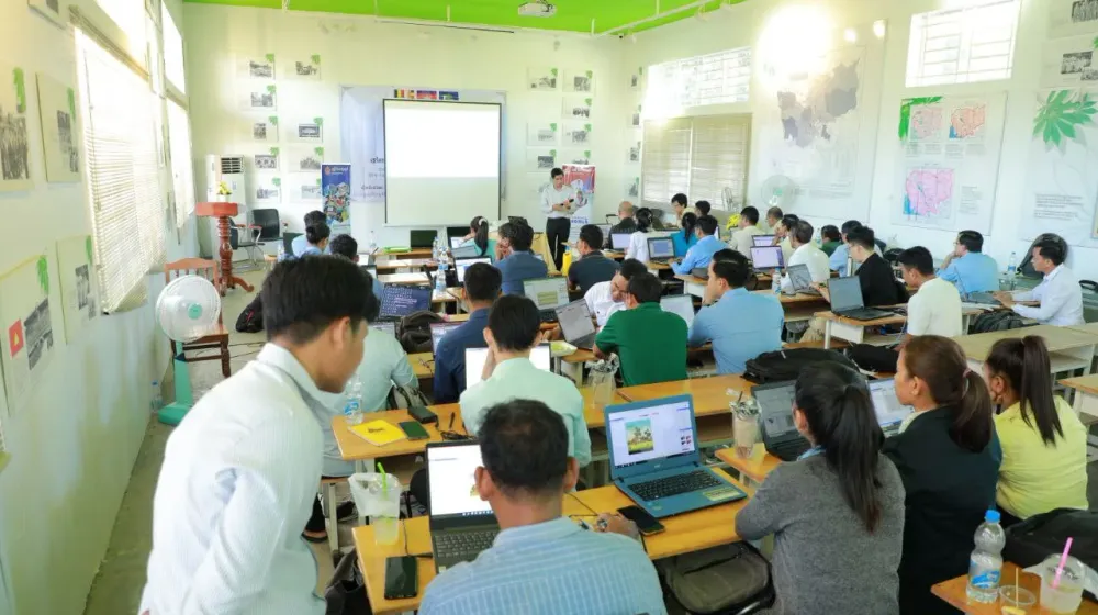 ក្រសួងអប់រំ បណ្តុះបណ្តាលគ្រូ២រយនាក់ លើជំនាញអប់រំបង្កើតហ្គេម