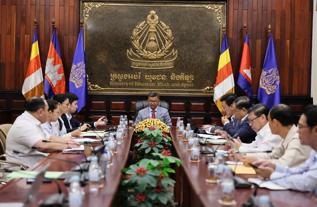 ក្រសួងអប់រំកំពុងរៀបចំយន្តការបញ្ជាក់សញ្ញាបត្រពីបរទេស ដើម្បីបង្កើនទំនុកចិត្ត​មកលើប្រព័ន្ធអប់រំនៅកម្ពុជា