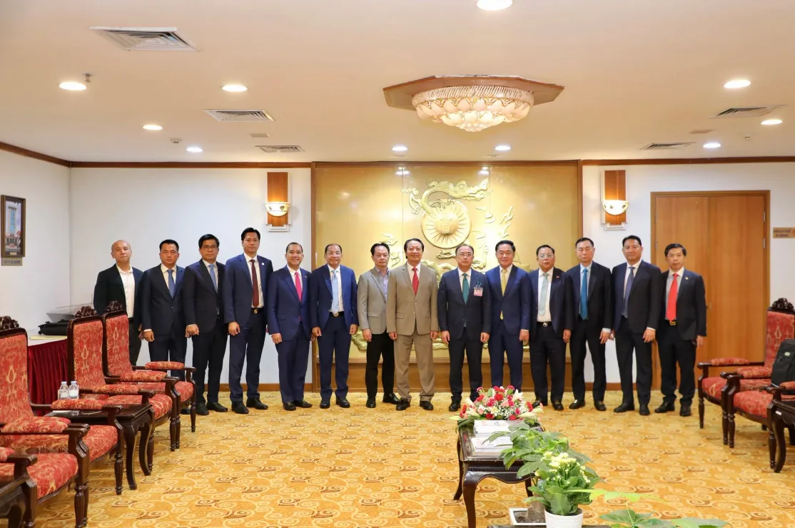 អ្នកឧកញ៉ា គិត ម៉េង៖ កម្ពុជា-វៀតណាម​ដាក់គោលដៅពាណិជ្