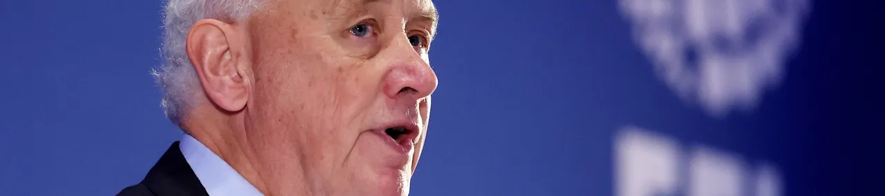 Thumbnail for ចំនួនក្រុមដែលប្រកួត playoff ដណ្ដើមកៅអី Premier League​ អាចនឹងកើនឡើងពីរទៀត