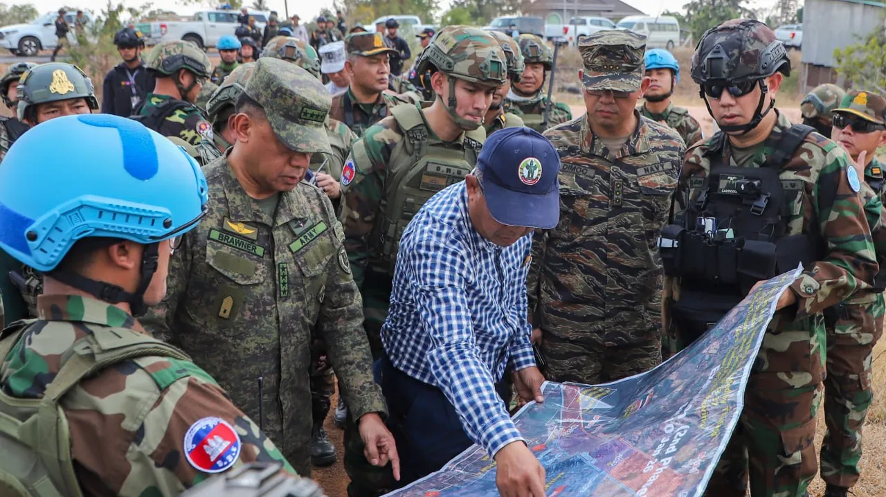 លោក ឆាំង យុ ស្ន...