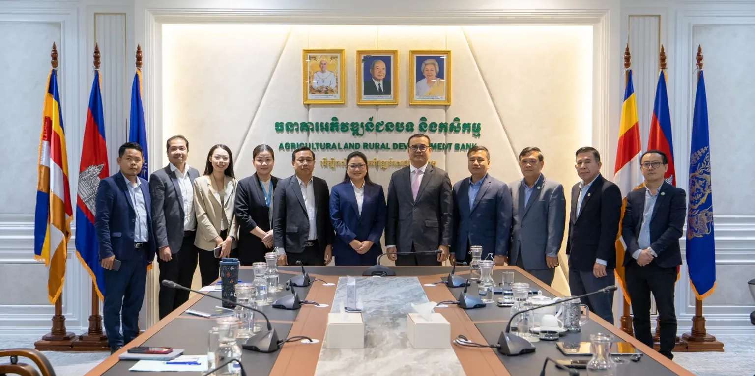 សមាគមមីក្រូហិរញ្ញវត្ថុកម្ពុជា និងអង្គការ water.org ពិភាក្សាជាមួយធនាគារ ARDB លើកកម្ពស់ហិរញ្ញប្បទានបៃតង និងវិស័យទឹកស្អាត - AMS Article Thumbnail