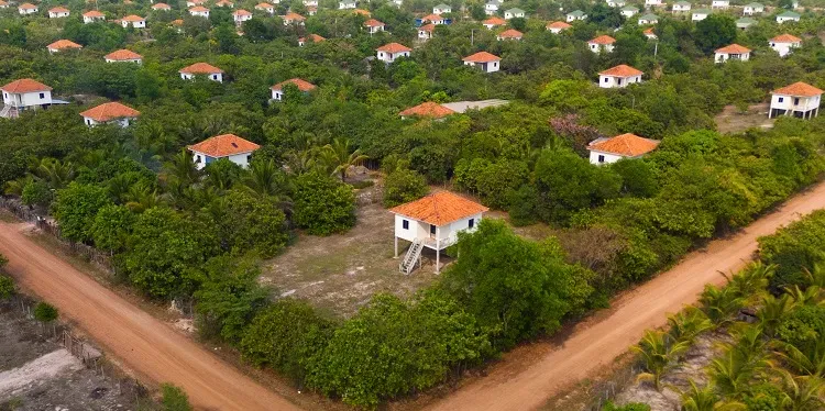 ក្រសួង​រៀបចំដែនដី បន្តសហការ​ជាមួយ​ក្រសួងស្ថាប័ន​ពាក់ព័ន្ធ ដើម្បី​លើកស្ទួយ​ជីវភាពពលរដ្ឋ​ក្នុងមូលដ្ឋាន​ - AMS Article Thumbnail