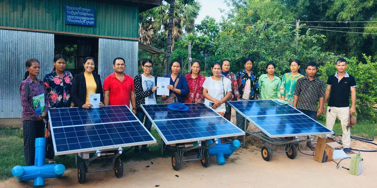 និន្នាការ​នៃកា​រប្រើ​ថាមពលអគ្គិសនីពីពន្លឺព្រះអាទិត្យ​នៅកម្ពុជា​ មានការកើនឡើង​ខ្ពស់​ក្នុងរយៈពេលប៉ុន្មានឆ្នាំចុងក្រោយនេះ - AMS Article Thumbnail