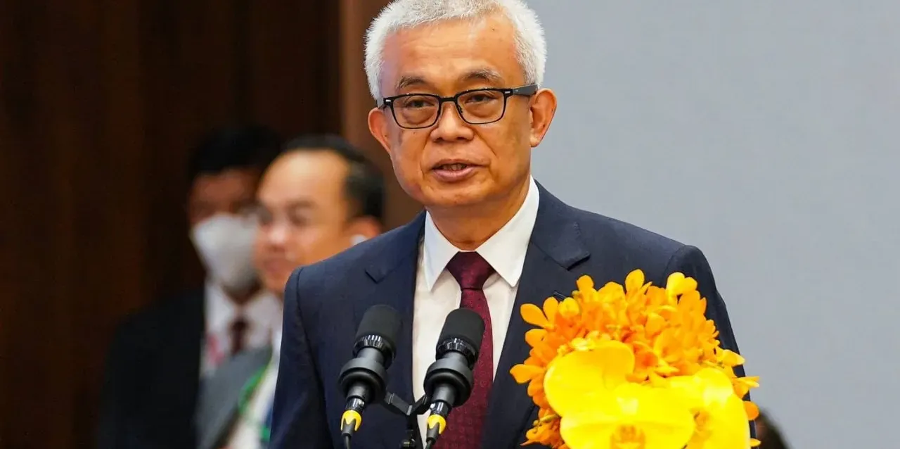 រយៈពេល១៣ឆ្នាំ ពន្ធដារបង្កើនការប្រមូលចំណូលពីជាង ៧០០លានដុល្លារ ដល់ ៣,៥៧ពាន់លានដុល្លារ - AMS Article Thumbnail