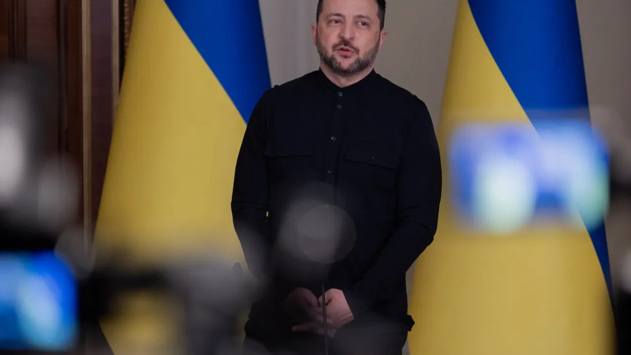 លោក Zelensky ថា មានបទឈប់បាញ់ ទើបអ៊ុយក្រែនបោះឆ្នោត - AMS Article Thumbnail