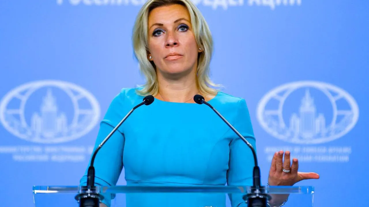 រុស្ស៊ី ទទ