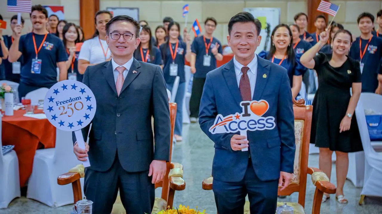 Access Summit 2026 បើកឱកាសសម្រាប់សិស្សានុសិស្សពង្រឹងភាសាអង់គ្លេស និងការគិតកម្រិតខ្ពស់
