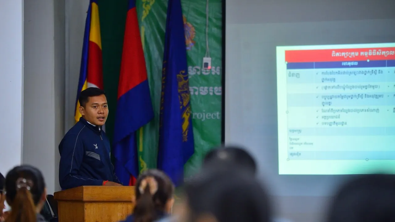 អង្គការក្រៅរដ្ឋាភិបាលបេះដូងមាសសហការជាមួយវិទ្យាស្ថានជាតិអប់រំកាយនិងកីឡាបើកវគ្គបំប៉នគ្រូឧទ្ទេសឆ្ពោះទៅរកស្តង់ដាកម្រិតឧត្តមសិក្សា