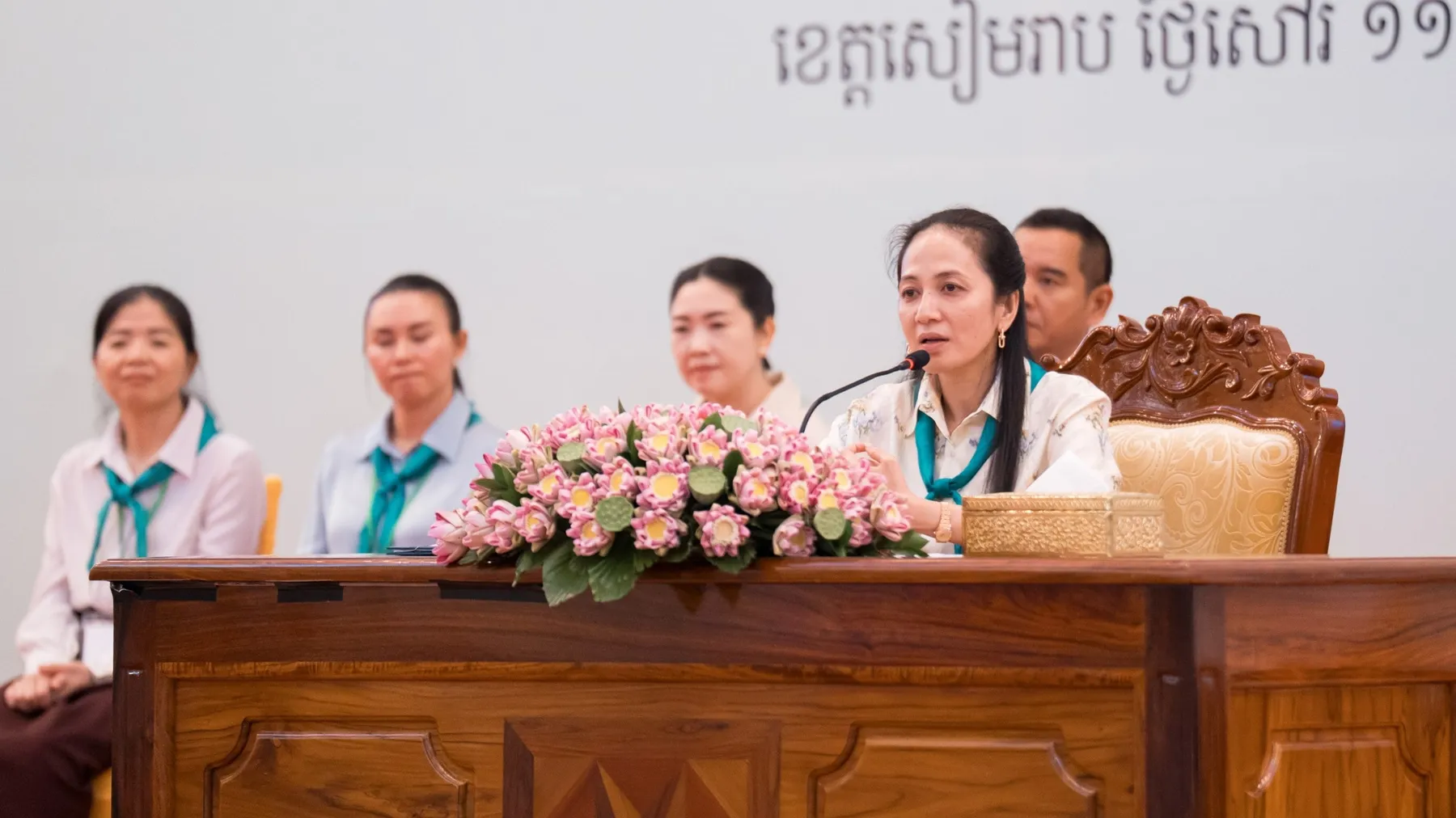 លោកជំទាវបណ្ឌិត ពេជ ចន្ទមុន្នី៖ សមាគមកាយឫទ្ធិនារីកម្ពុជាកំពុងជួយយុវតីកម្ពុជាឱ្យកាន់តែរឹងមាំ