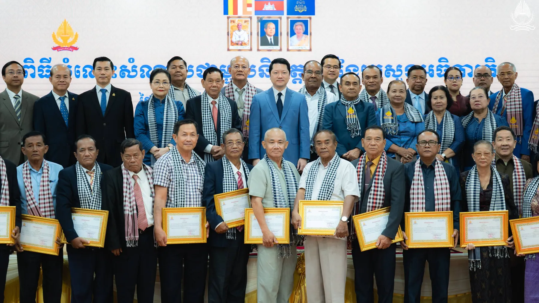 និវត្តជនទទួលបានការគាំពារពីរាជរដ្ឋាភិបាល