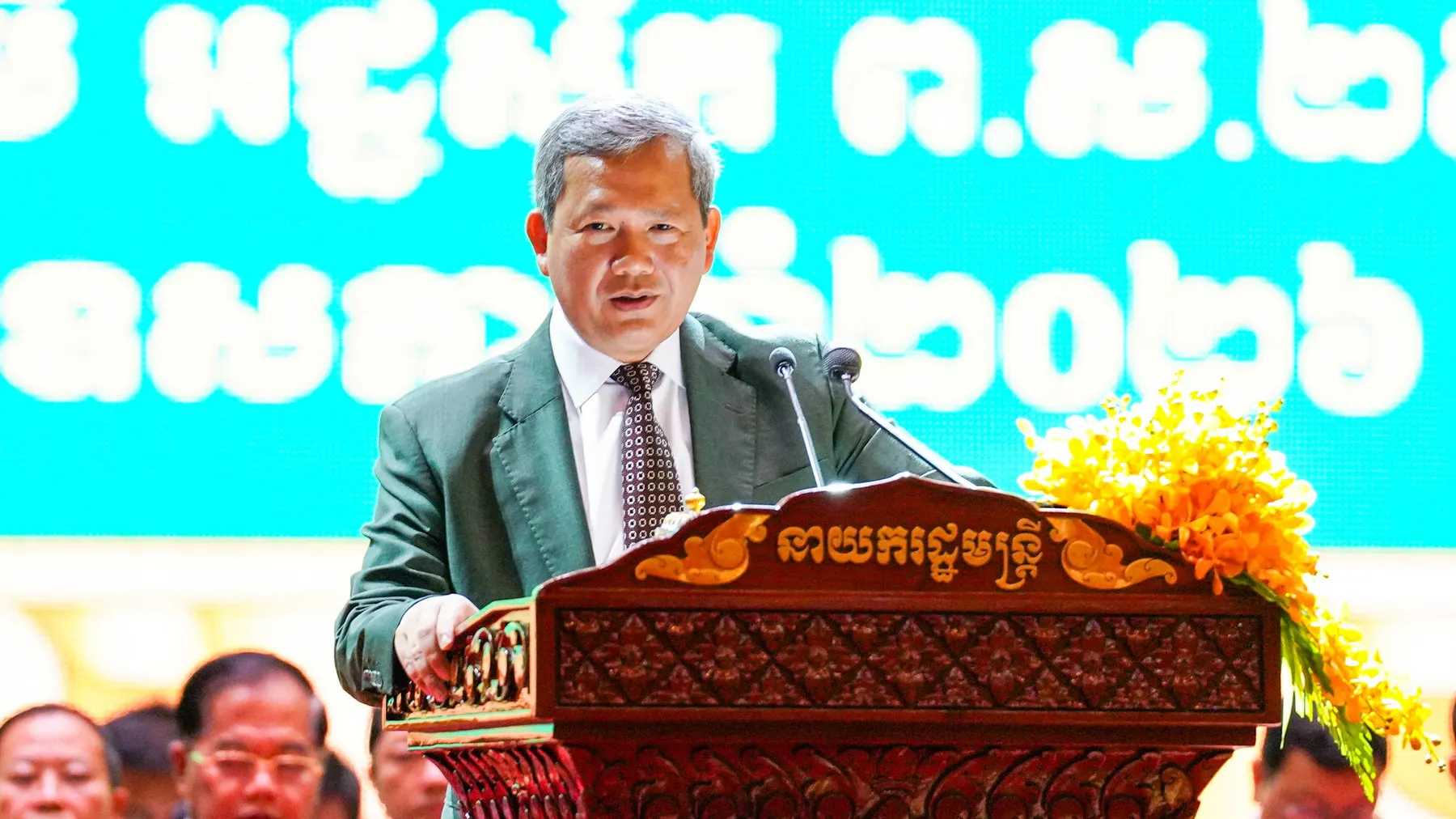 សម្ដេចធិបតី៖ រដ្ឋនឹងសាងសង់ស្តូបគោរព​វិញ្ញាណ​ក្ខន្ធវីរកងទ័ព វីរនគរបាលដែលពលីក្នុងកិច្ចការពារទឹកដី
