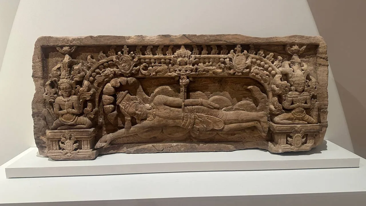 ចម្លាក់បុរាណខ្មែរចំនួន ៩ បង្ហាញខ្លួនក្នុងពិព័រណ៍អន្តរជាតិដ៏ធំមួយនៅអូស្ត្រាលី