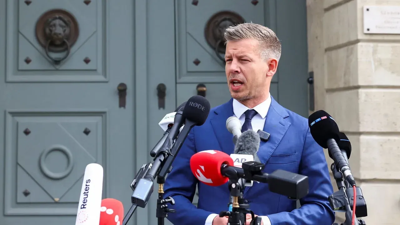 នាយករដ្ឋមន្ត្រីហុងគ្រីជាប់ឆ្នោតថ្មី ប្រកាសរំដោះទូរទស្សន៍រដ្ឋចេញពីឥទ្ធិពលអ្នកនយោបាយ