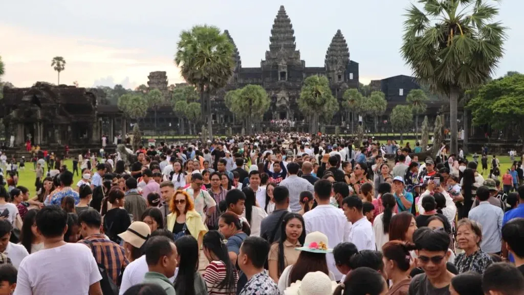 ប្រាសាទអង្គរវត្តជាប់ចំណាត់ថ្នាក់លេខ២ ជាគោលដៅទេសចរណ៍ទាក់ទាញបំផុតនៅអាស៊ីសម្រាប់ឆ្នាំ២០២៦