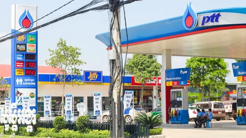 ក្រុមហ៊ុនប្រេង PTT របស់ថៃ កំពុងស្វែងរកទីតាំងផ្សេងពីកម្ពុជា ក្រោយរងពហិការ និងខាតបង់ធ្ងន់ធ្ងរ