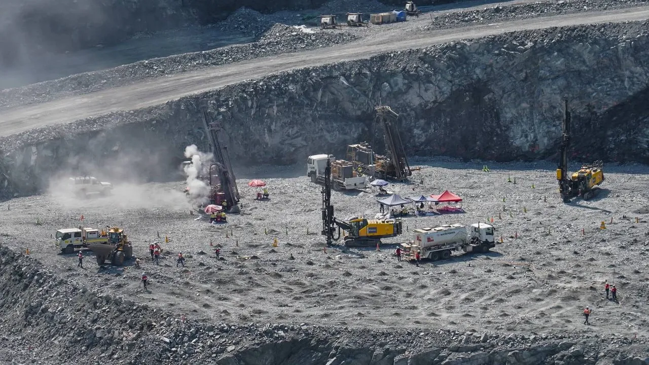 ក្រសួងរ៉ែ ប្រមូលចំណូលមិនមែនសារពើពន្ធ ៧០ លានដុល្លារក្នុងរយៈពេល៥ខែ