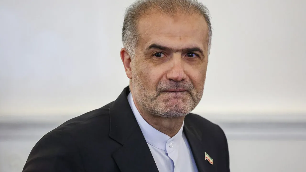 អ៊ីរ៉ង់ ថា