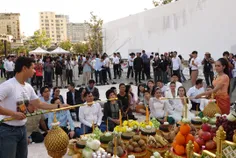 កម្មវិធីទ្ - Thumbnail