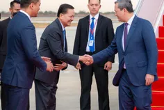 អ្នកវិភាគ៖ - Thumbnail