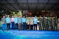 យើងរួមគ្នា - Thumbnail