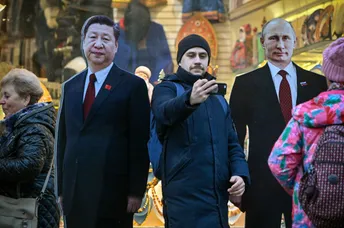 ឆ្នាំមុន វិស័យទេសចរណ៍ ចិន ស្រូបទាញអ្នកទេសចរ រុស្ស៊ី ជាង ២ លាននាក់ - AMS Article Thumbnail