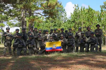 អាមេរិក ឆ្លៀតបើកប្រតិបត្តិការយោធានៅ អេក្វាទ័រ ទោះជាប់ដៃក្នុងសង្គ្រាមមជ្ឈិមបូព៌ា - AMS Article Thumbnail