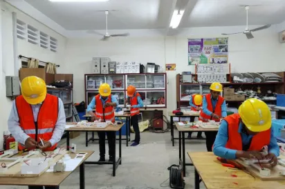 យុវជនប្រមាណ ១២ម៉ឺននាក់ ទទួលការបណ្តុះបណ្តាលជំនាញពីកម្មវិធី TVET ១.៥M របស់រាជរដ្ឋាភិបាល