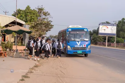 ក្រសួងអប់រំលើកទឹកចិត្តបុគ្គលិកអប់រំ គ្រូបង្រៀន សិស្ស និស្សិត ប្រើប្រាស់មធ្យោបាយសាធារណៈ ក្នុងបរិបទតម្លៃប្រេងឥន្ធនៈ​កើន​ឡើង