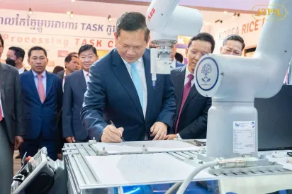 សម្តេចធិបតី ៖ នវានុវត្តន៍ ជាកម្លាំងចលករ ជួយសម្រេចបំណងប្រាថ្នារបស់កម្ពុជា ក្នុងការពង្រឹងខឿនការពារជាតិ អធិបតេយ្យភាព និងការអភិវឌ្ឍសង្គមសេដ្ឋកិច្ច