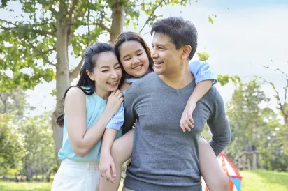 គន្លឹះ ១១ ចំណុច ដើម្បីពង្រឹងទំនាក់ទំនងជាមួយកូន