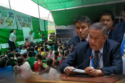 កម្ពុជា​ប្រាប់​ពិភពលោក​ពី​ការ​រង​ផល​ប៉ះពាល់​របស់​កុមារ​ក្នុង​ជម្លោះ​ព្រំដែន​ថៃ​-​កម្ពុជា​ ​និង​អំពាវនាវ​ឱ្យ​ពង្រឹង​ការ​ការពារ​តាម​ច្បាប់​អន្តរជាតិ​ជាបន្ទាន់​