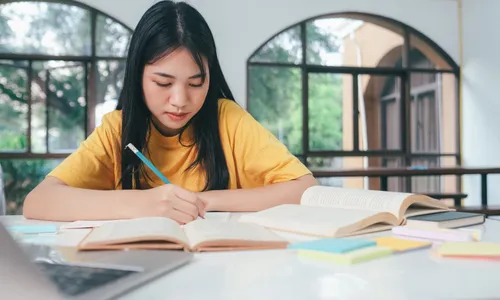 ៧គន្លឹះ ក្នុងការរៀនសម្រាប់ត្រៀមប្រឡងឱ្យមានប្រសិទ្ធភាព