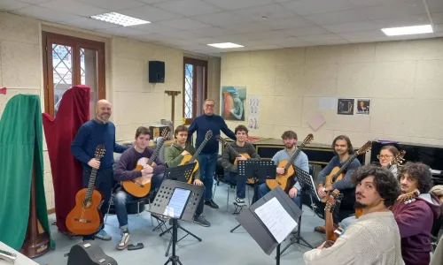 ឱកាសផ្លាស់ប្តូរការសិក្សា​នៅ​សាកលវិទ្យាល័យ Conservatorio Superio de Musica de Vigo ប្រទេស​អេស្ប៉ាញ