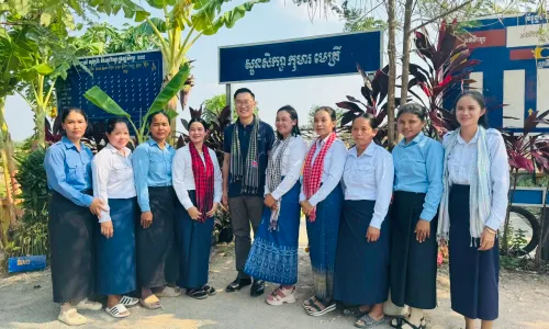 ទូតអូស្ត្រាលីគាំទ្រកម្មវិធីសួនសិក្សា ជួយលើកកម្ពស់គុណភាពអប់រំនៅសៀមរាប