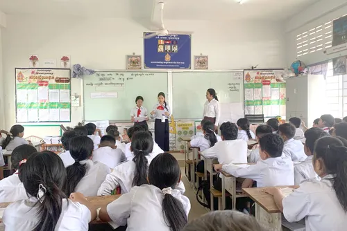 នាយកយូនីសេហ្វប្រចាំកម្ពុជា ៖ ការអប់រំគ្រូបង្រៀន និង​ការ​អភិវឌ្ឍវិជ្ជាជីវៈ មានសារៈសំខាន់ ក្នុងការ​អភិវឌ្ឍមូលធន​មនុស្ស