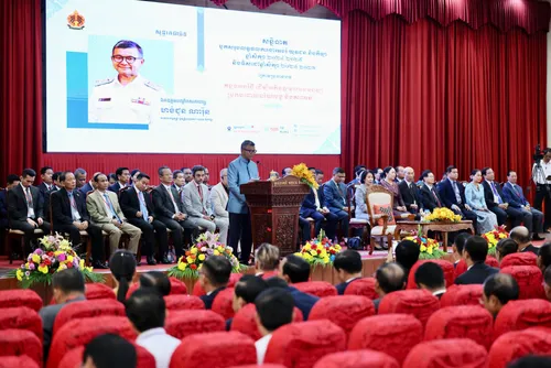 រដ្ឋមន្រ្តីអប់រំដាក់ចេញទិសដៅយុទ្ធសាស្រ្តចំនួន ៤ ដើម្បីបន្តកែលម្អប្រព័ន្ធអប់រំកម្ពុជា មានភាពប្រកួតប្រជែងក្នុងតំបន់ និងអន្តរជាតិ