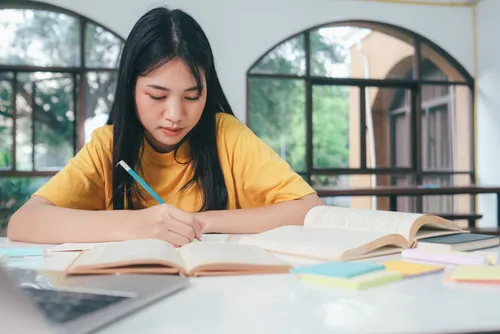 ៧គន្លឹះ ក្នុងការរៀនសម្រាប់ត្រៀមប្រឡងឱ្យមានប្រសិទ្ធភាព