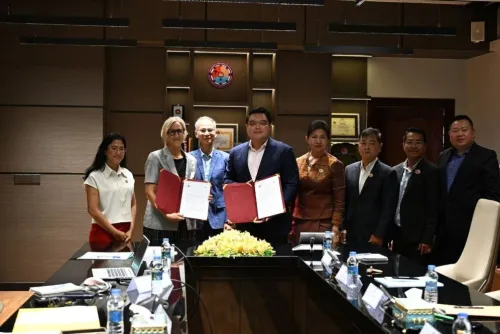 UNFPA​ ​និង​ ​NCDM​ ​រួមគ្នា​ពង្រឹង​ការ​ការពារ​ស្ត្រី​ ​និង​ក្មេង​ស្រី​ពី​អំពើ​ហិង្សា​ក្នុង​គ្រា​មាន​អាសន្ន​