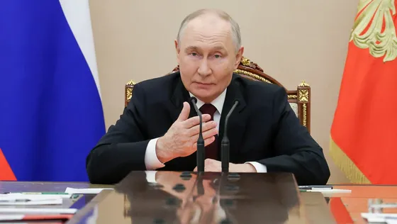 លោក ពូទីន ថា អភិវឌ្ឍន៍កម្លាំងនុយក្លេអ៊ែររុស្ស៊ី ជាអាទិភាពដាច់ខាត ក្នុងពេលនេះ - AMS Article Thumbnail