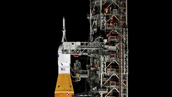 ណាសា ដាក់មហិច្ឆតាបញ្ជូនអវកាសយានិកទៅភពព្រះចន្ទនៅខែក្រោយឲ្យខានតែបាន - AMS Article Thumbnail