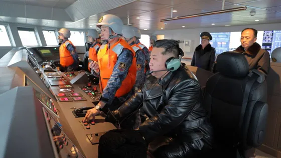 លោក គីម ជុងអ៊ុន គ្រោងបំពាក់អាវុធនុយក្លេអ៊ែរដល់កងទ័ពជើងទឹក - AMS Article Thumbnail