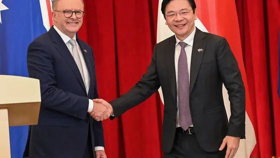 សិង្ហបុរី ចាប់ដៃ អូស្រ្តាលី រក្សាស្ថិរភាពពាណិជ្ជកម្មប្រេង និងឧស្ម័នធម្មជាតិរាវ - AMS Article Thumbnail