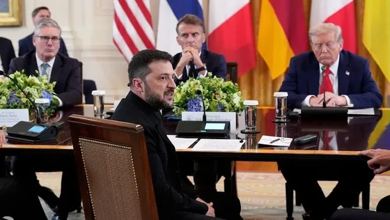 លោក ត្រាំ គំរាមផ្តាច់ជំនួយដល់ អ៊ុយក្រែន បើ អឺរ៉ុប មិនជួយអាមេរិក ធ្វើសង្គ្រាម ប្រឆាំងអ៊ីរ៉ង់ - AMS Article Thumbnail