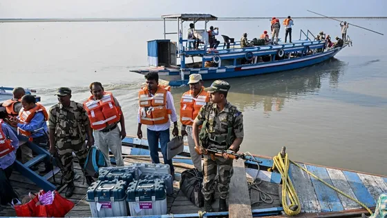 ឥណ្ឌា ពិចារណាលែងក្រពើ និង ពស់ នៅតាមព្រំដែនបង់ក្លាដែស - AMS Article Thumbnail