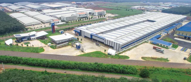 ឆ្នាំ២០២៥ ទូទាំង​ប្រទេ​សកម្ពុជា មានរោងចក្រ​ធុន​ធំកើ​តថ្មីចំនួន ៧០០ រោងចក្រ​ និង ៤២ រោងចក្រ​បានបិទទ្វារ​ - AMS Article Thumbnail