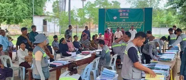 ចាប់ពីឆ្នាំ២០២៧តទៅ កម្ពុជា​នឹ​ងលែង​មានសកម្មភាពទិញដីអត់​ប្លង់ និង​លែង​មាន​វិវាទដីធ្លីទៀតហើយ​ - AMS Article Thumbnail