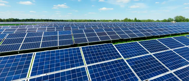 អាស៊ីអាគ្នេយ៍អាចសល់លុយ ៦៧ ពាន់លានដុល្លារពីការប្រើសូឡាពន្លឺព្រះអាទិត្យជំនួសហ្គាស LNG បំប្លែងជាថាមពលអគ្គិសនី - AMS Article Thumbnail