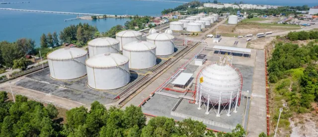 ការបង្កើតមណ្ឌលស្តុកប្រេងឥន្ធនៈច្រើន អាចជួយធានាដល់ការផ្គត់ផ្គត់ប្រេង និងស្ថិរភាពតម្លៃនៅលើទីផ្សារ - AMS Article Thumbnail